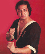 Leung Ting.  Wing Tsun Kuen  /Hong Kong, 2000 /